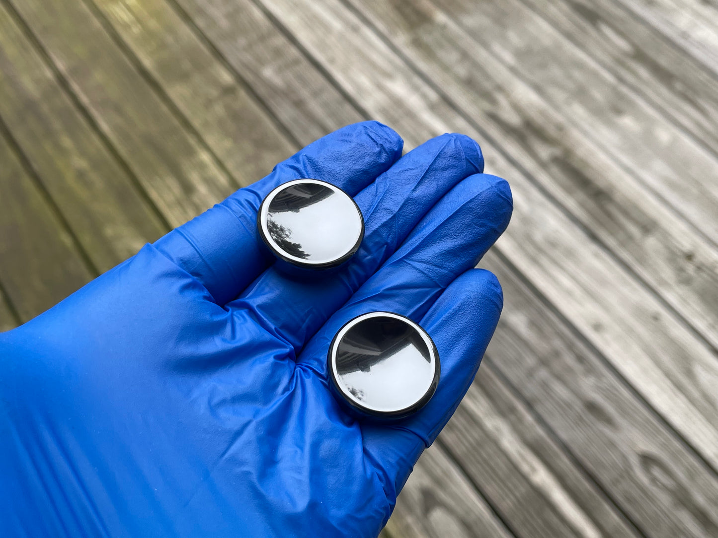 Zirconium Slim Pillar Buttons